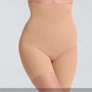 Honey Love Super Power Short - Sand